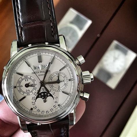 patek 5004 perpetual